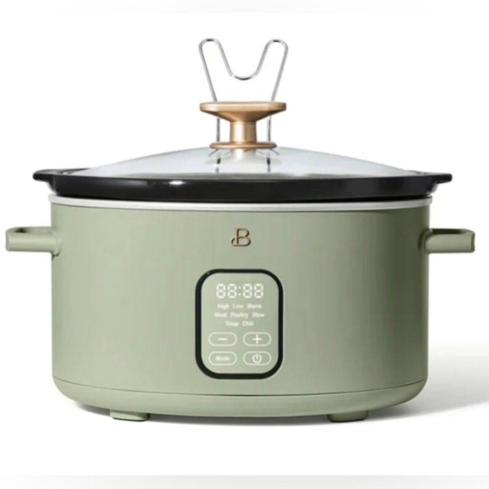 NWT Beautiful 6 Qt Programmable Slow Cooker | Color- Sage Green.